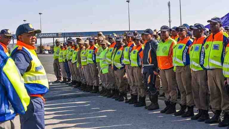Becoming a Traffic Officer in South Africa - CAREERTAG