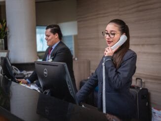 Receptionist