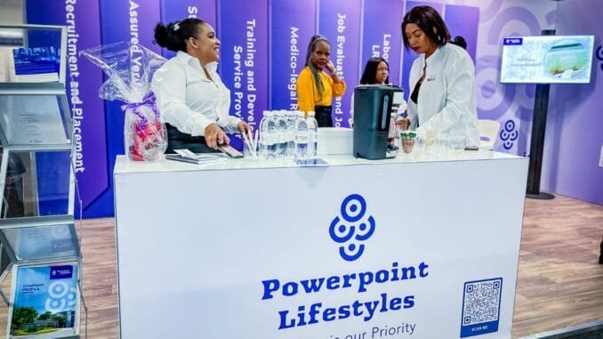 Restaurant Server Powerpoint Lifestyles(Permanent)