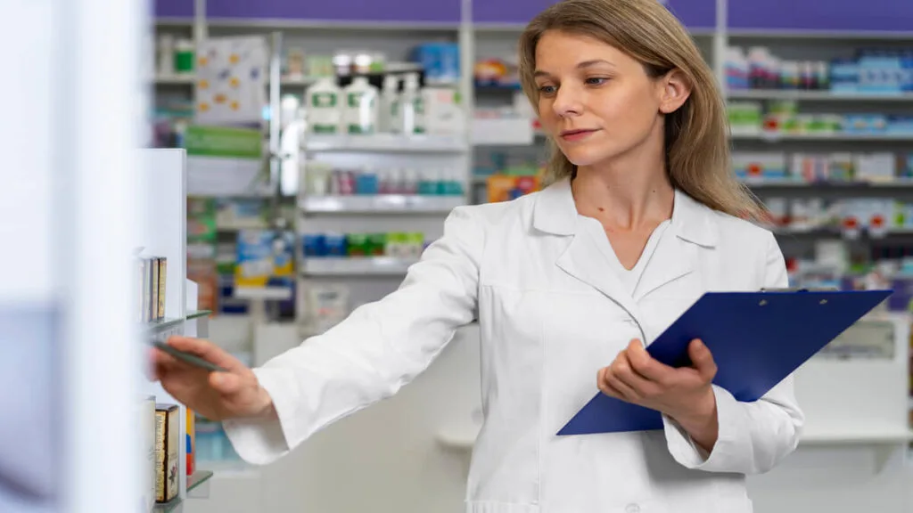 Dis-Chem Pharmacist Assistant Learnership 2025