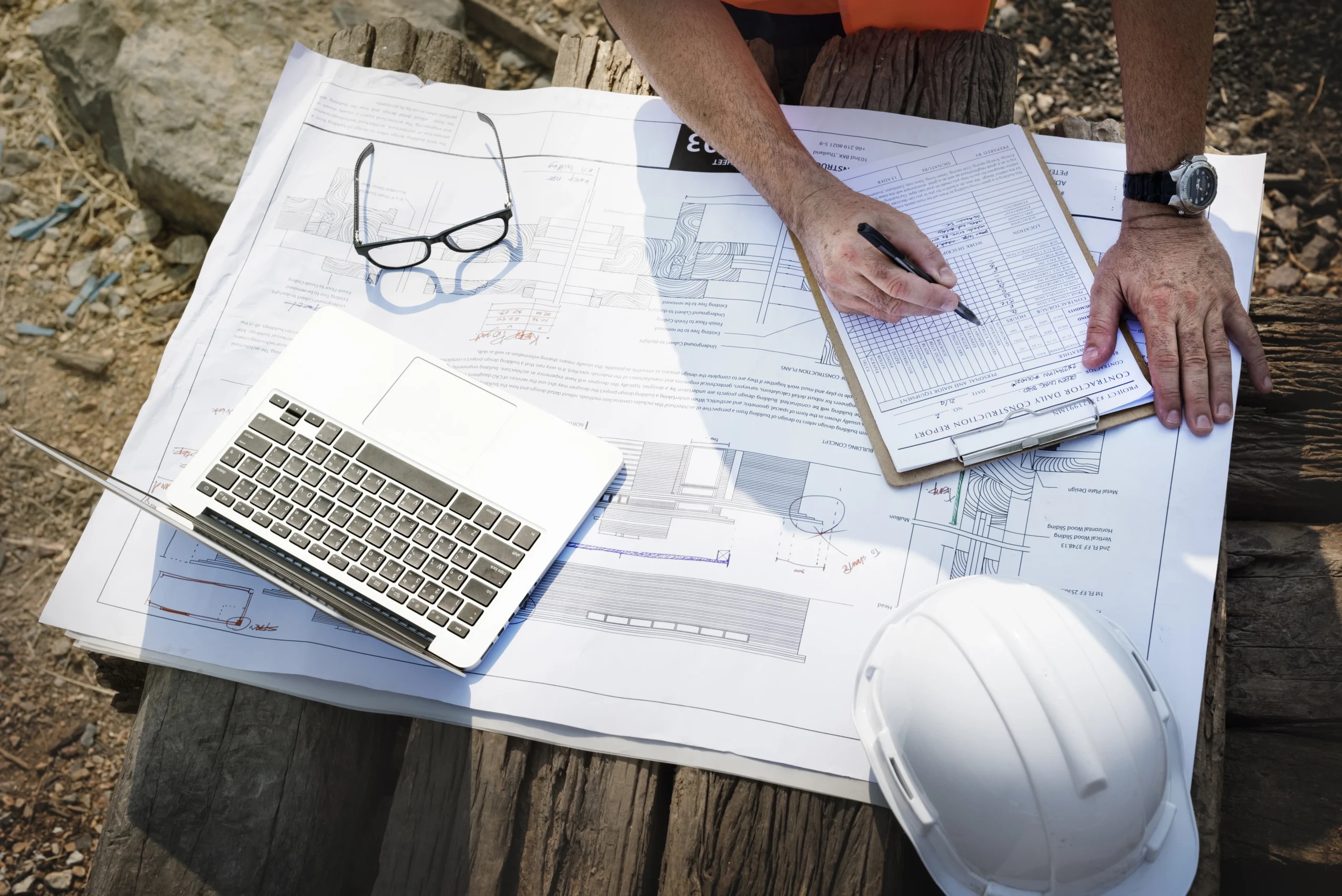 site-engineer-construction-site Anglo American Internship Programme 2026