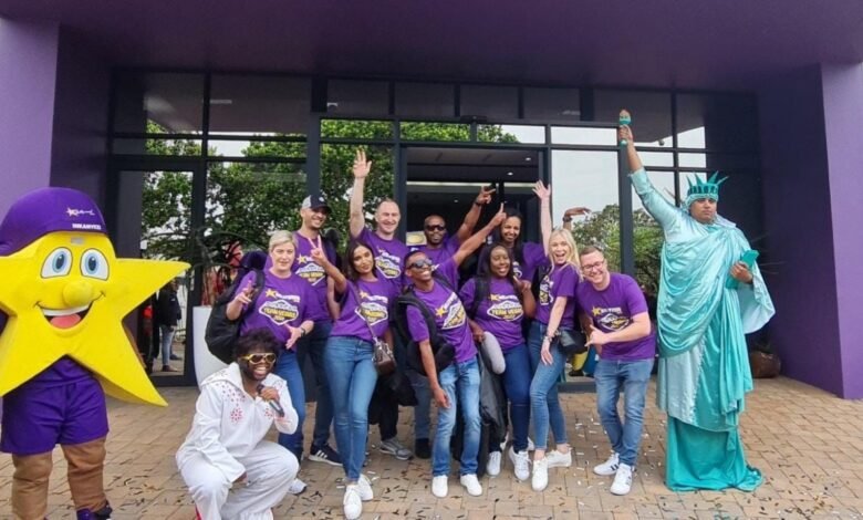 Hollywoodbets Purple Team