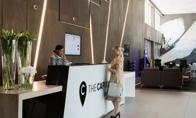 the-capital-empire-in-sandton-front-desk-concierage-630x380 (1)